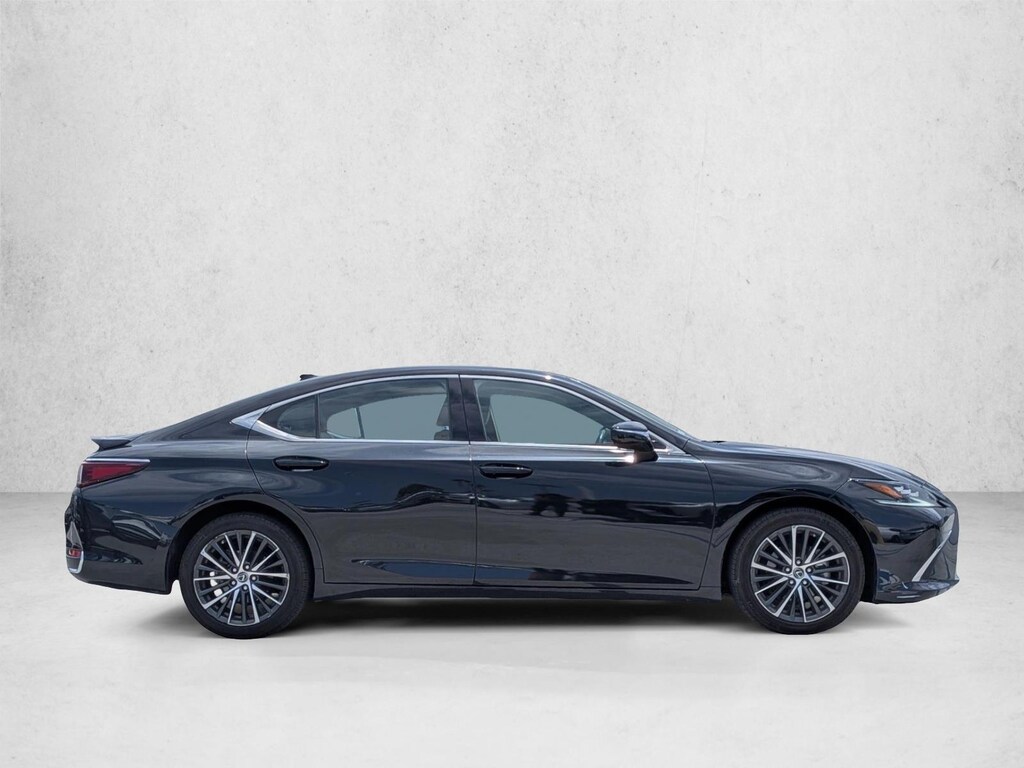 Used 2024 Lexus ES Base Sedan