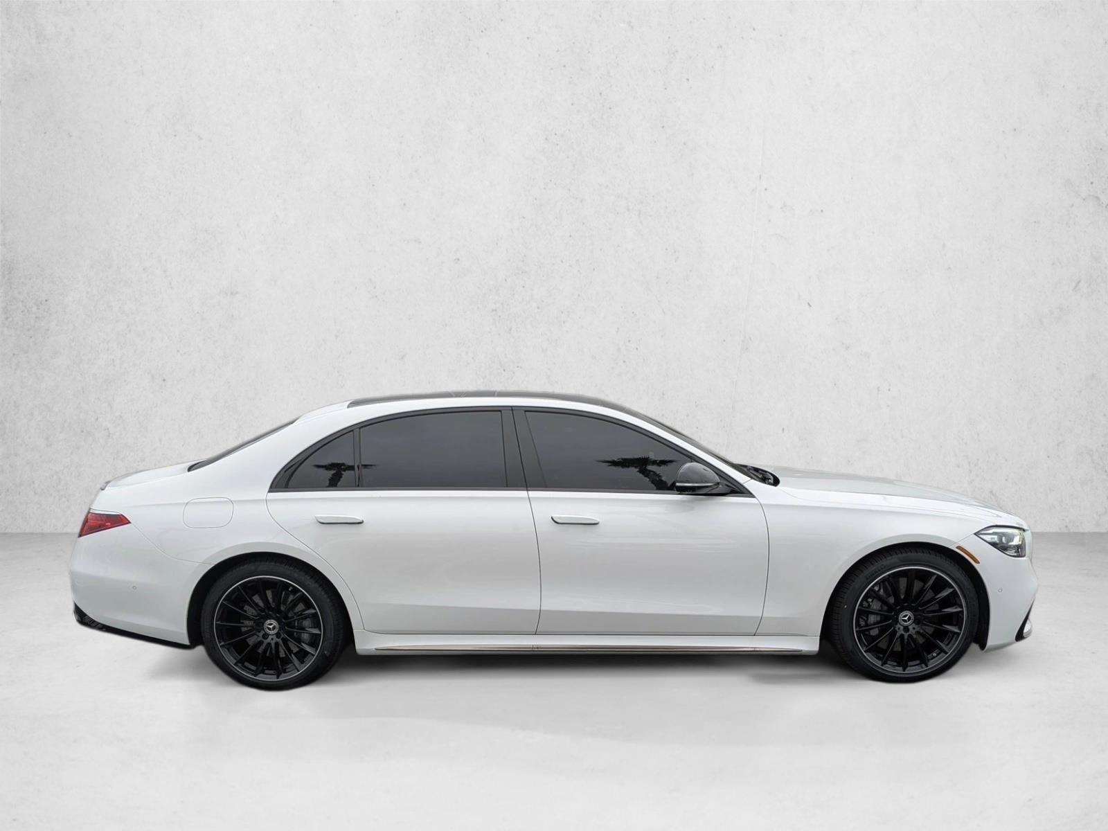 2024 Mercedes Benz S 580 4MATIC photo 4