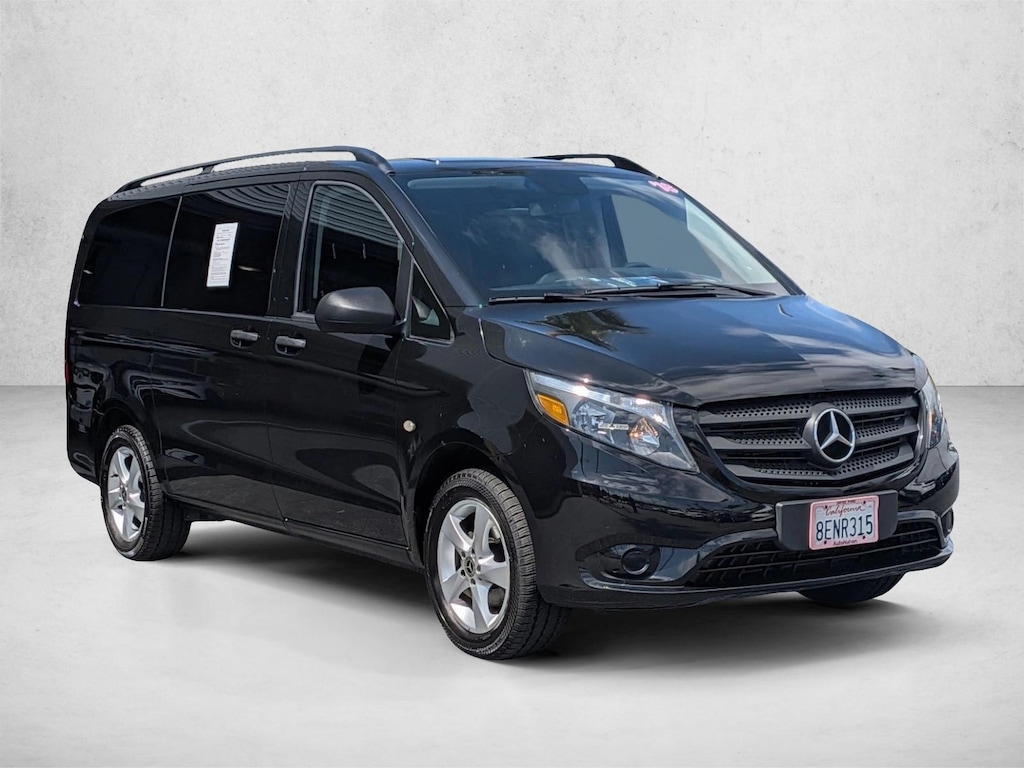 Used 2018 Mercedes-Benz Metris Passenger Van Van