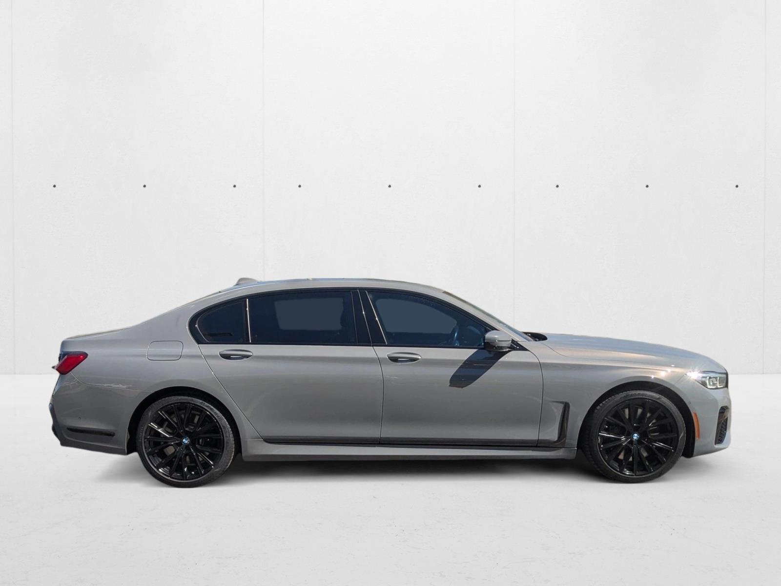 2022 Bmw 750i xDrive Sedan photo 3