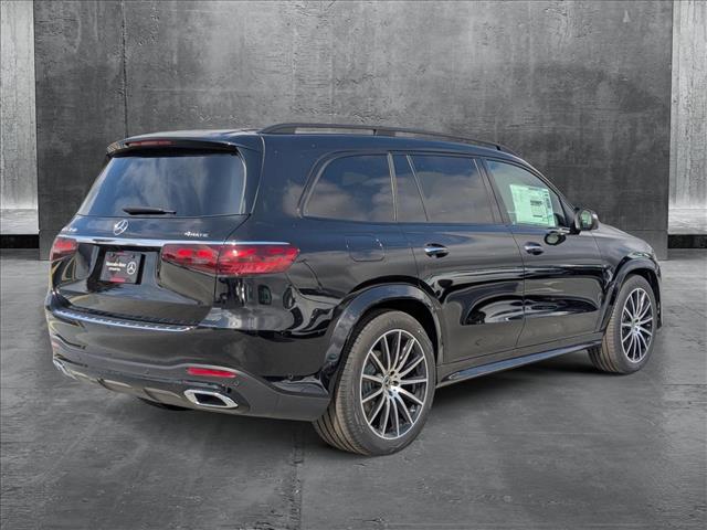 2025 Mercedes Benz GLS 450 4MATIC photo 2