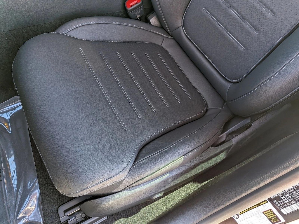 New 2025 Mercedes-Benz C-Class C 300 Sedan Sedan