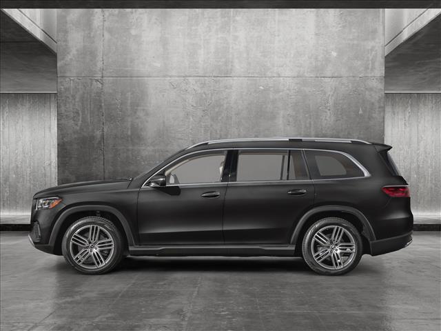 2025 Mercedes Benz GLS 450 4MATIC photo 3