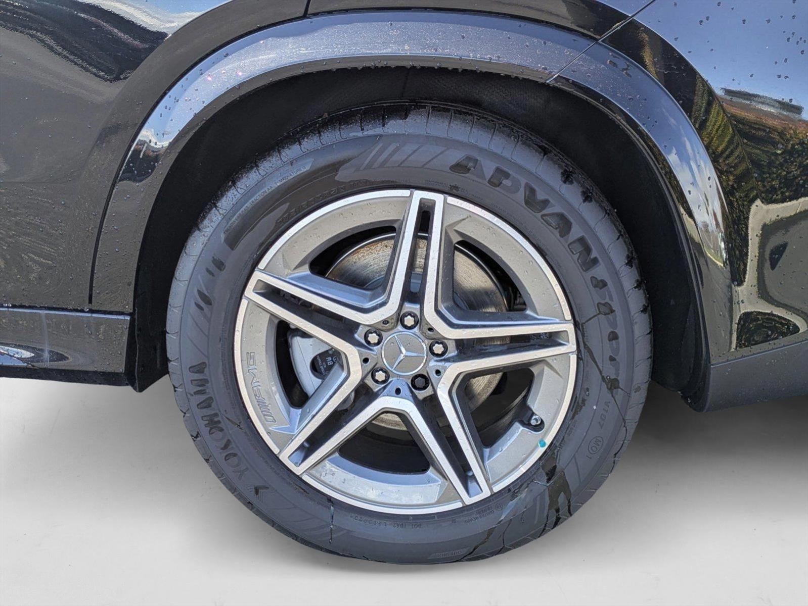 2025 Mercedes-Benz GLE AMG GLE 53 - Photo 10