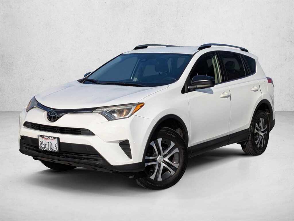 Used 2018 Toyota RAV4 LE SUV