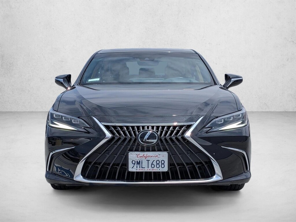 Used 2024 Lexus ES Base Sedan