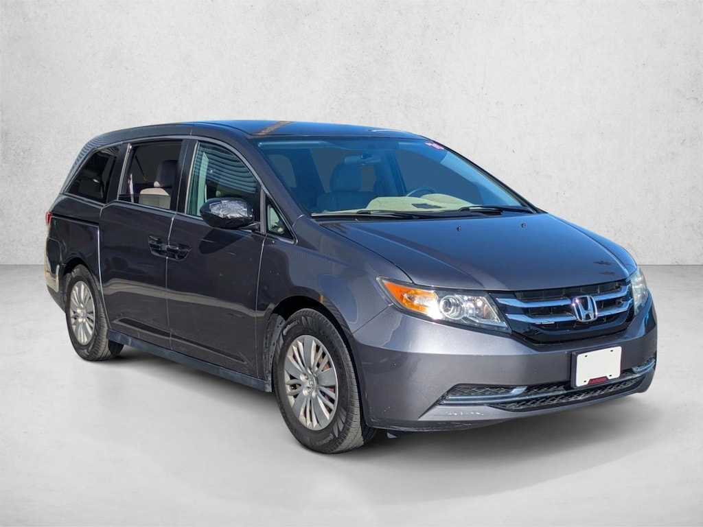 Used 2016 Honda Odyssey LX Van Passenger Van