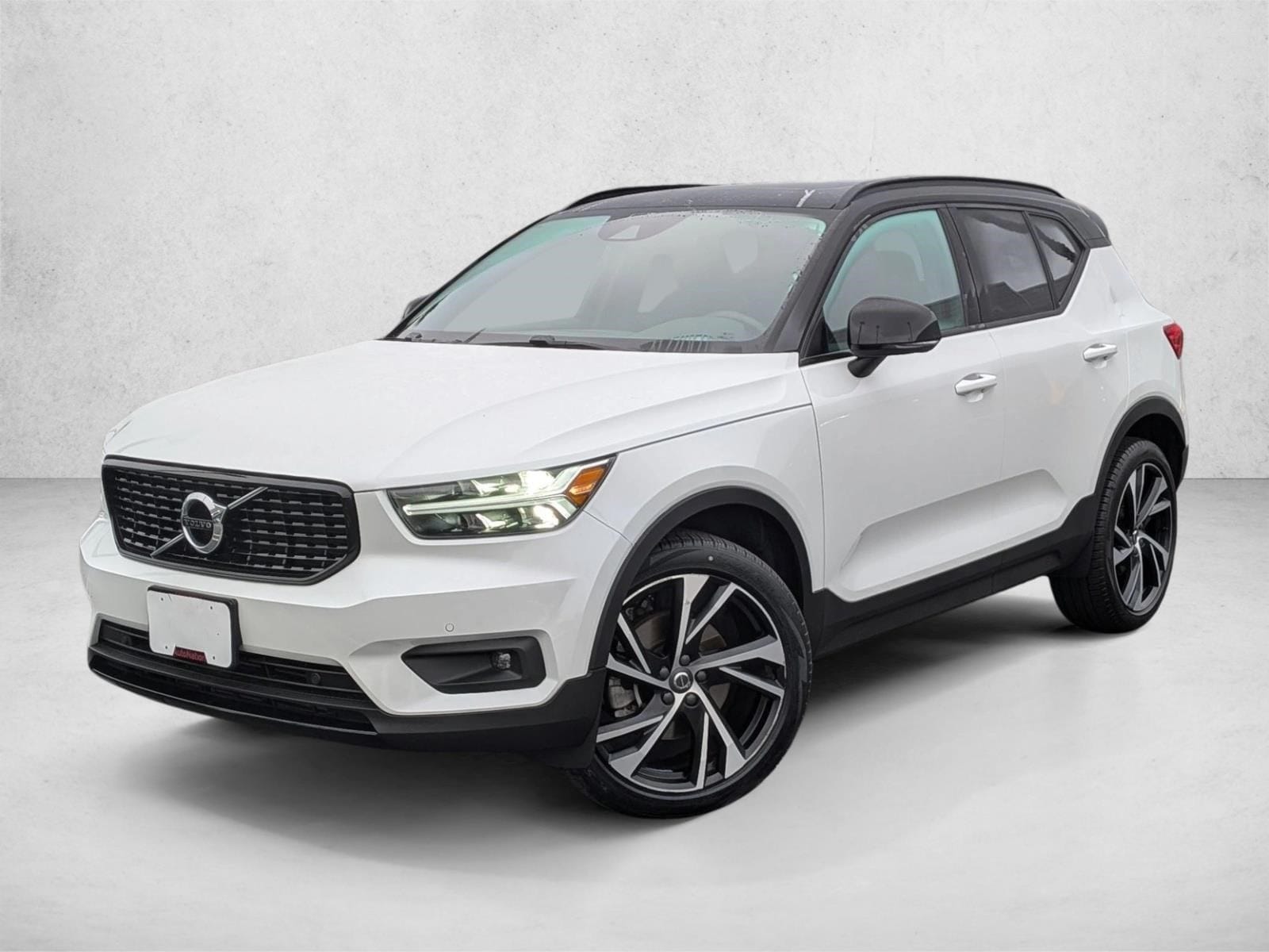2021 Volvo XC40 R-Design
