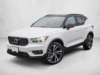 2021 Volvo XC40