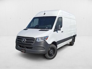 2025 Mercedes-Benz Sprinter Cargo Van 2500 Standard Roof I4 Diesel HO 144