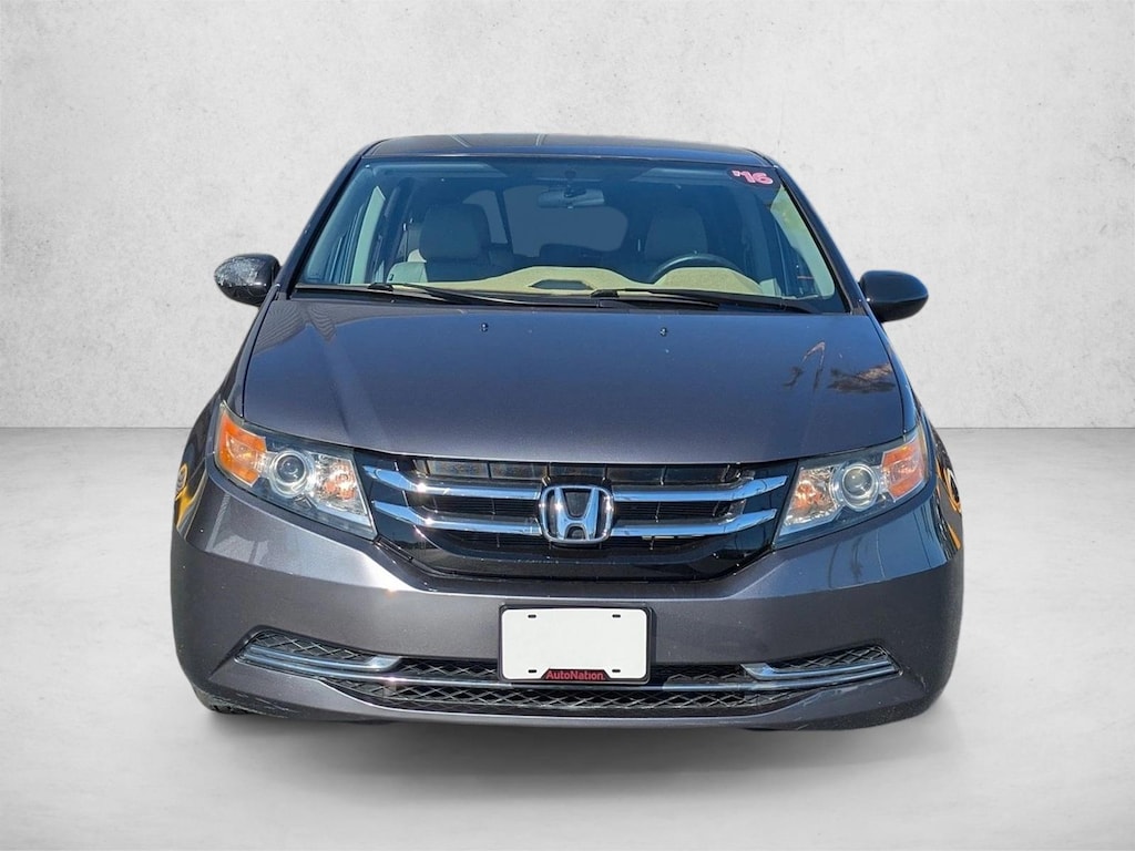 Used 2016 Honda Odyssey LX Van Passenger Van
