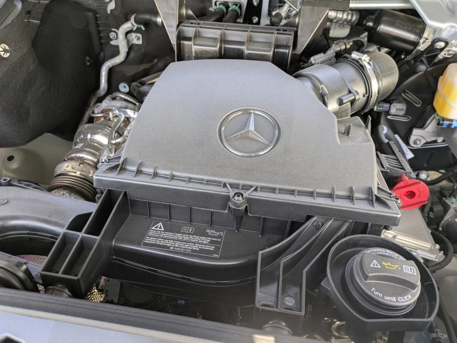 2025 Mercedes-Benz Sprinter Passenger Van Base - Photo 17