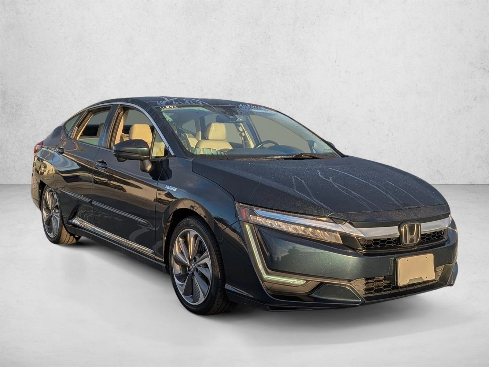 2018 Honda Clarity Touring photo 3