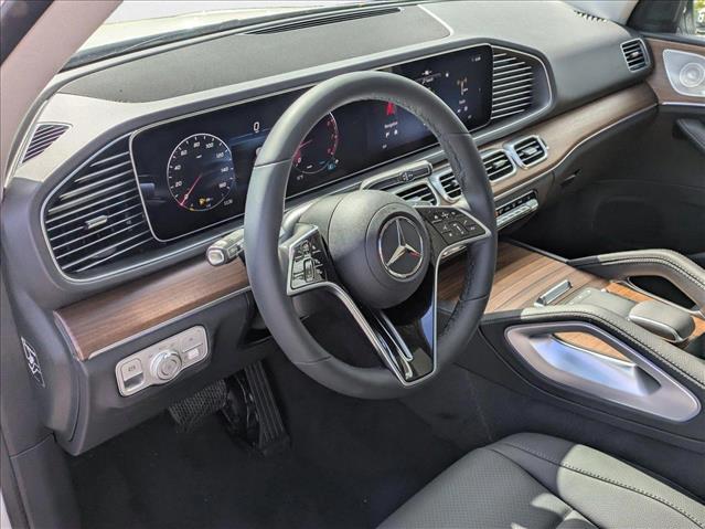 2025 Mercedes Benz GLE 350 4MATIC photo 3