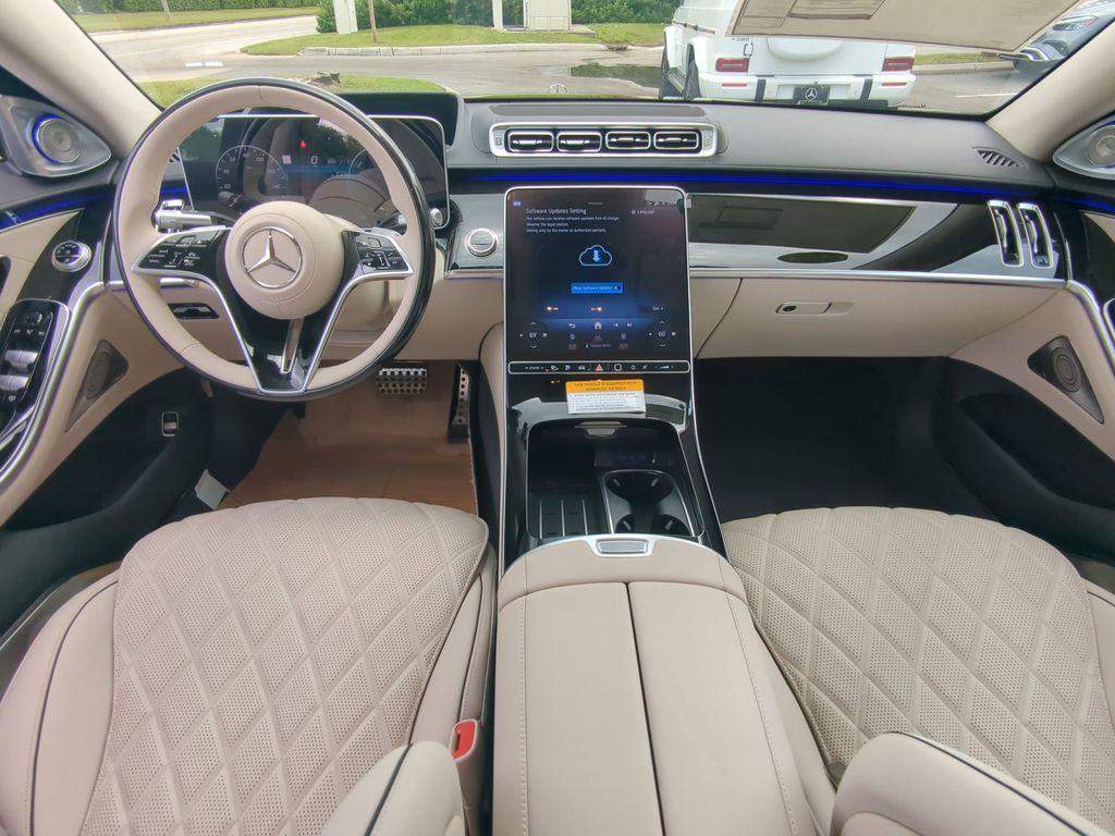 2026 Mercedes Benz S 580e 4MATIC photo 2