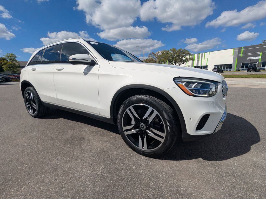 2021 Mercedes-Benz GLC GLC300
