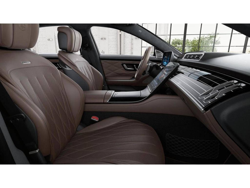 2026 Mercedes Benz S 63 e AMG photo 4