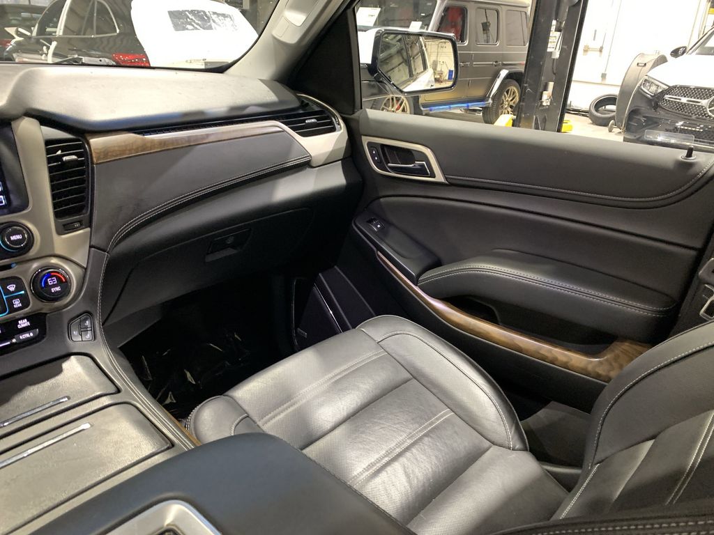 2019 Gmc Yukon XL Denali photo 4