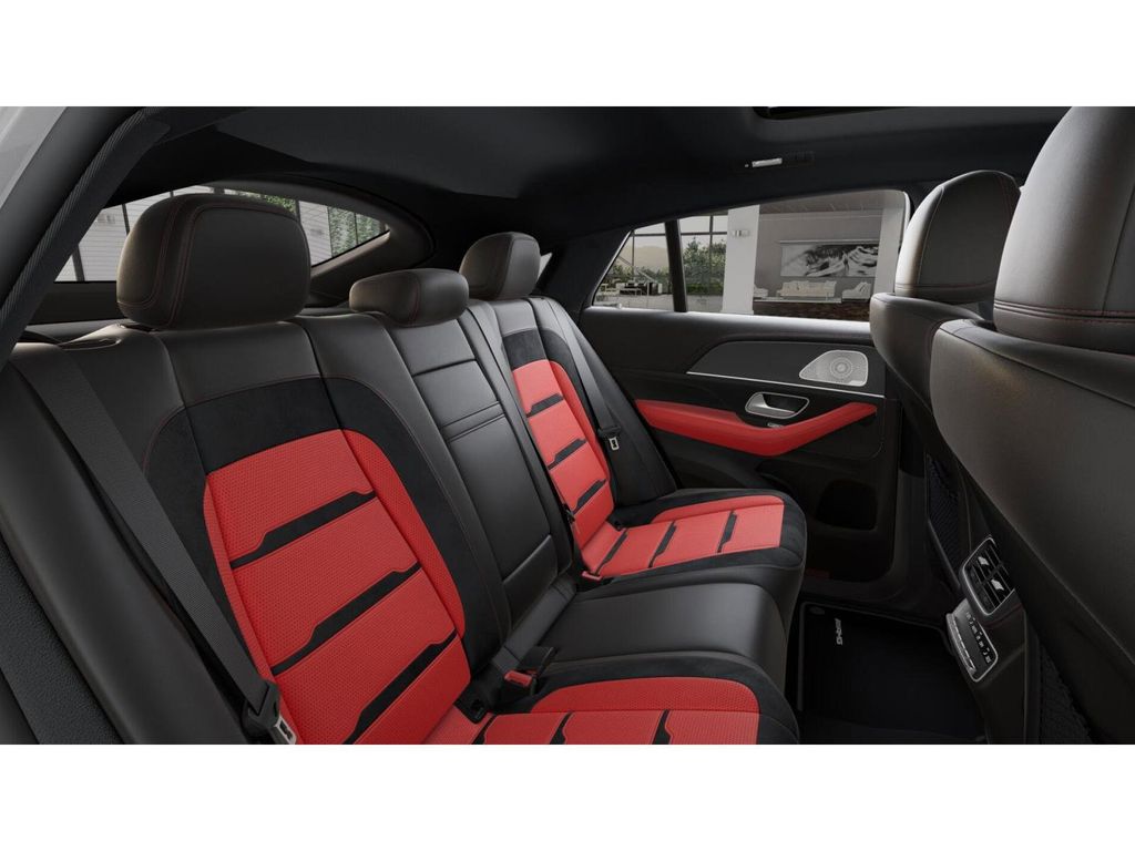 2026 Mercedes Benz GLE AMG 53 photo 3