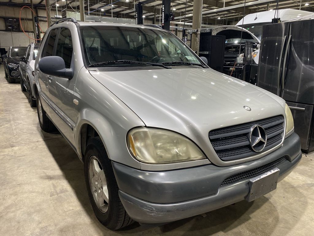 1999 Mercedes-Benz M-Class