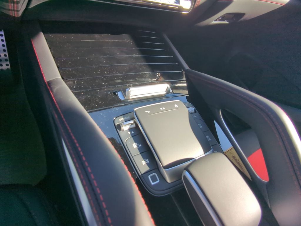 2025 Mercedes-Benz GLE AMG GLE63 S - Photo 8