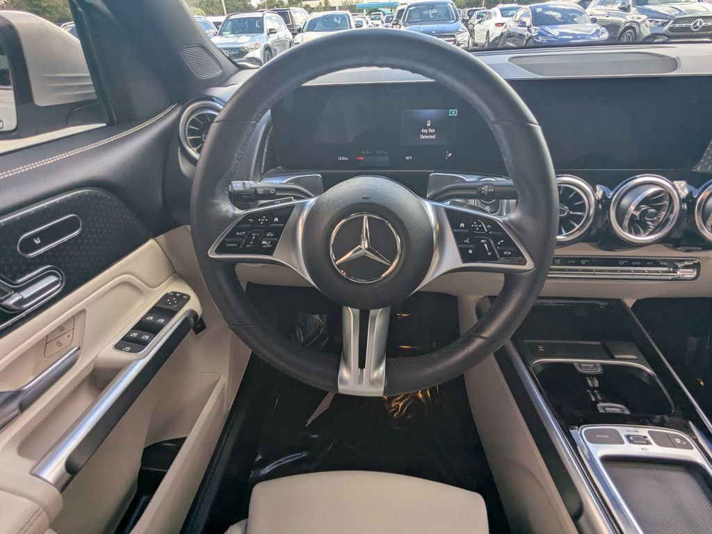 Certified 2024 Mercedes-Benz GLB 4MATIC SUV