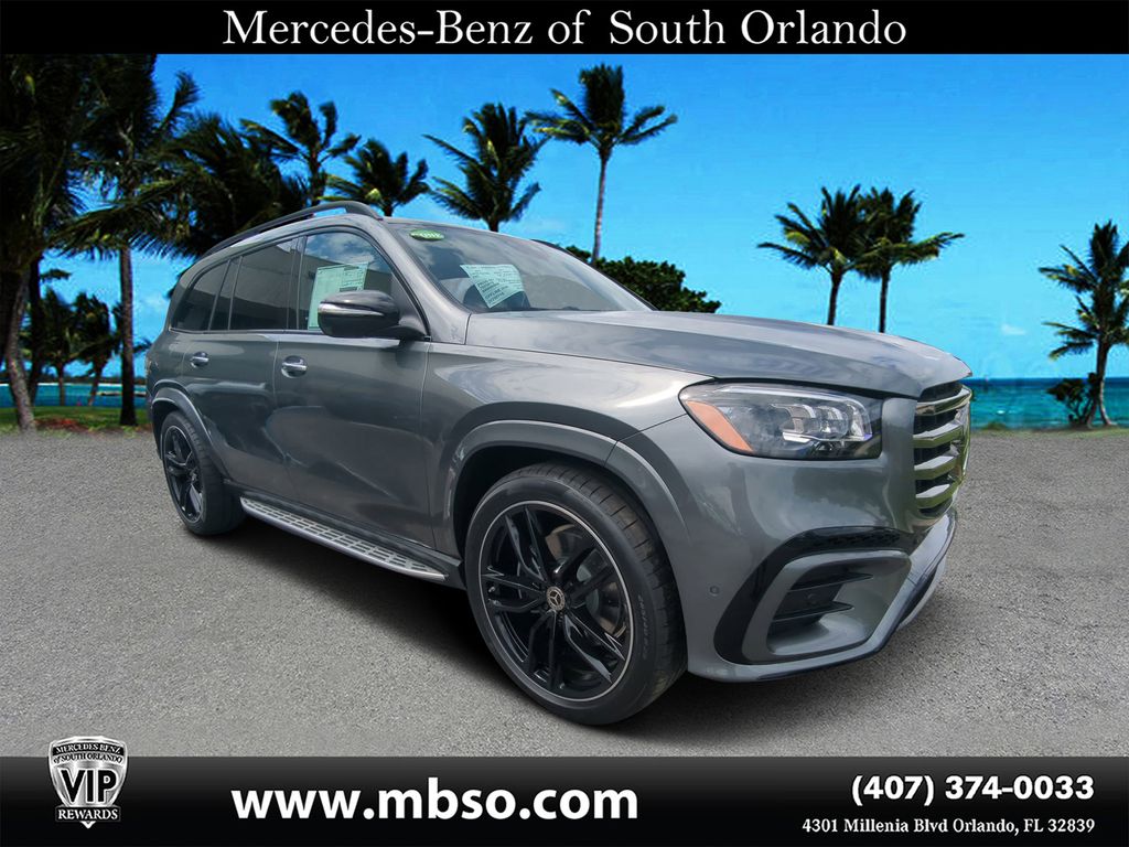 2026 Mercedes-Benz GLS Base's photo