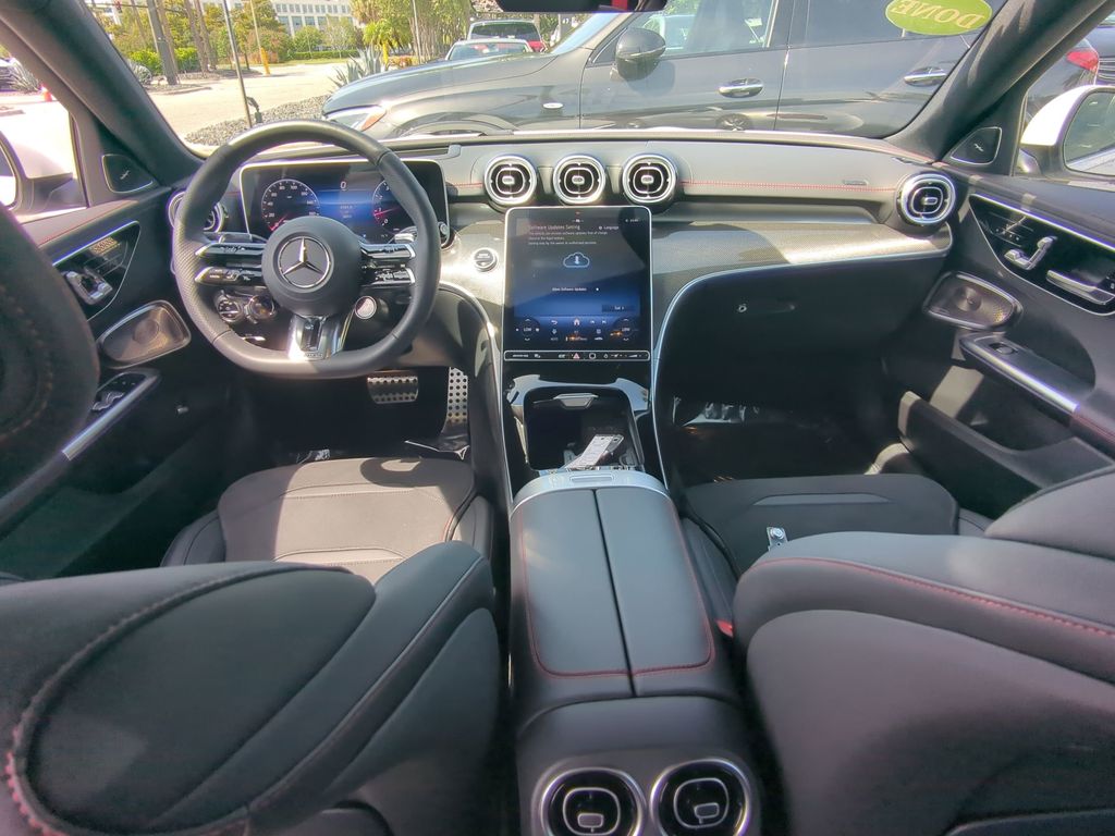 2025 Mercedes Benz C 43 AMG photo 2