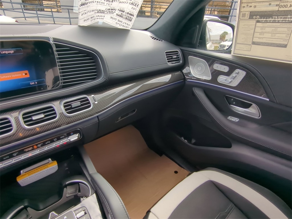 2025 Mercedes-Benz GLE AMG GLE63 S - Photo 4