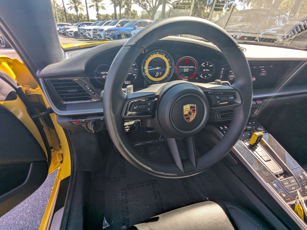 2020 Porsche 911 photo 3