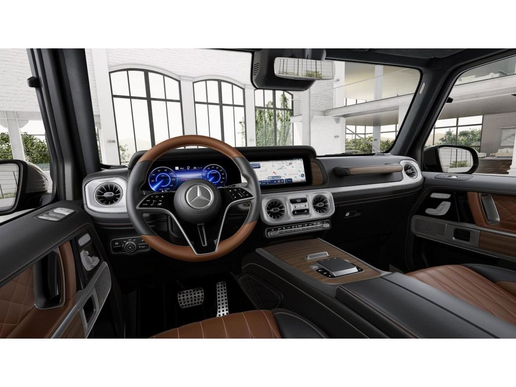 2025 Mercedes Benz G photo 3