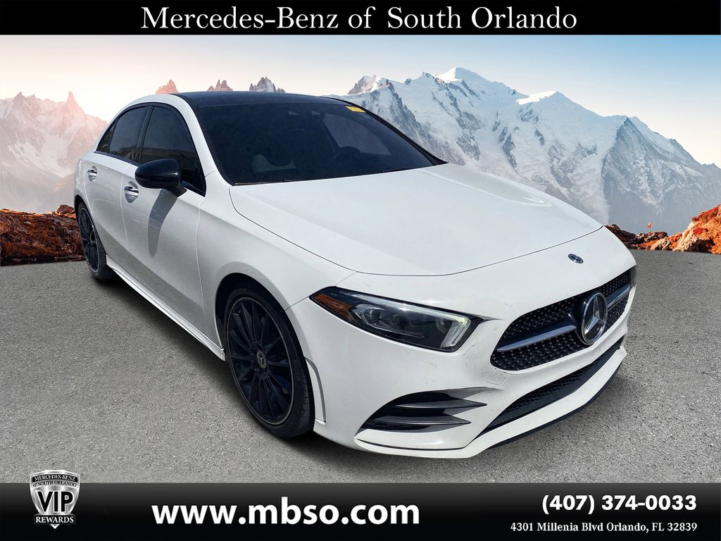 2019 Mercedes-Benz A-Class A220's photo