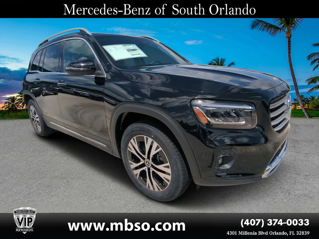 2025 Mercedes-Benz GLB Base's photo
