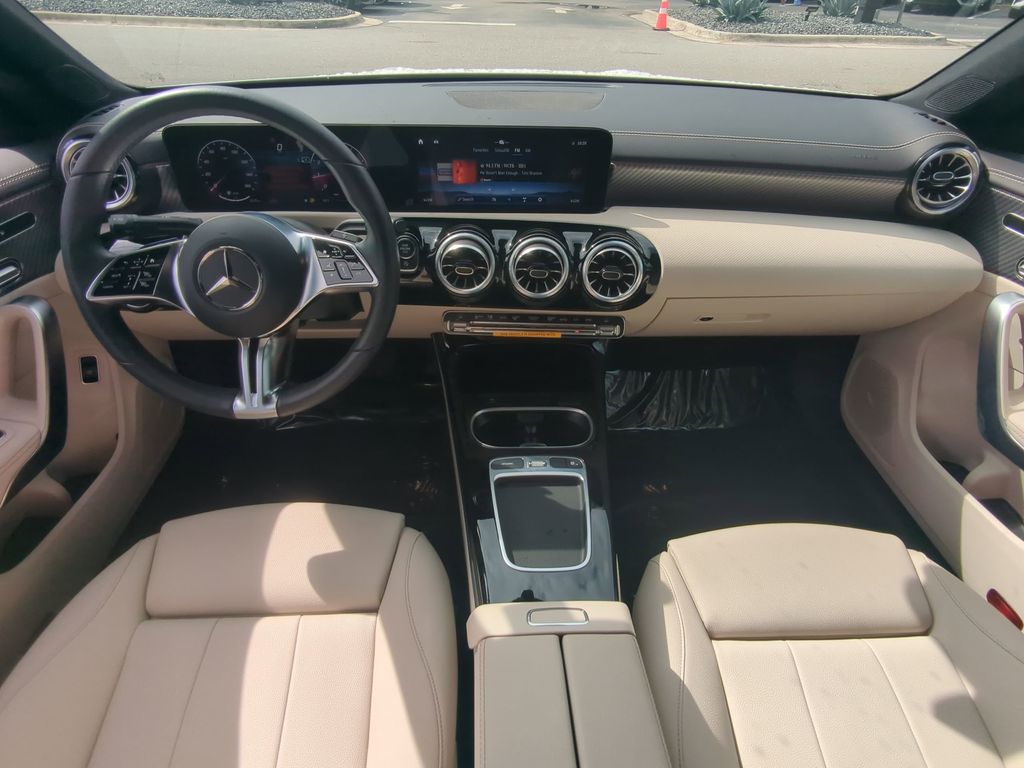 2025 Mercedes Benz CLA photo 2