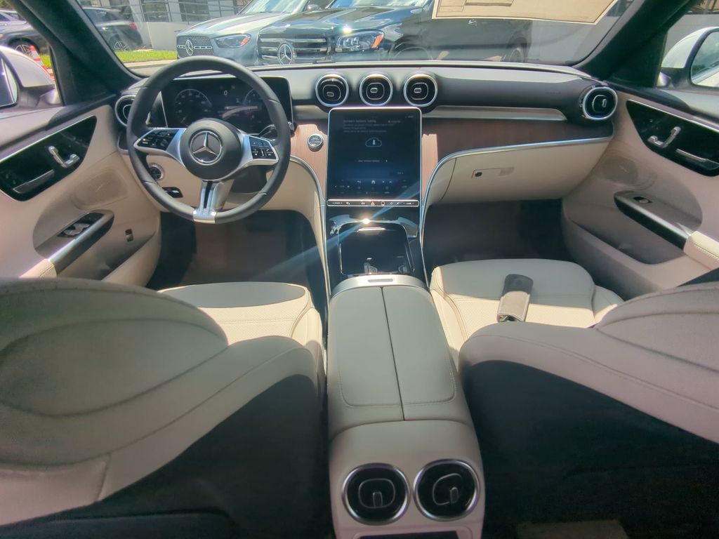 2025 Mercedes Benz C 300 photo 2