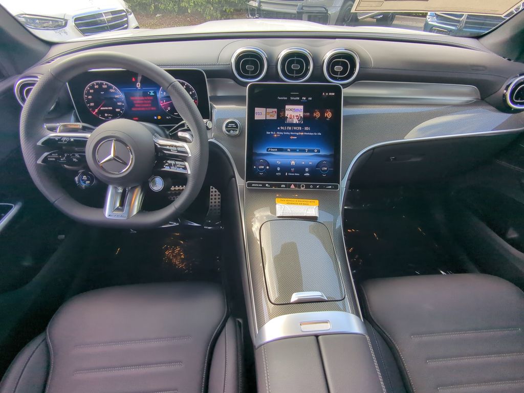2025 Mercedes Benz GLC 43 AMG photo 2