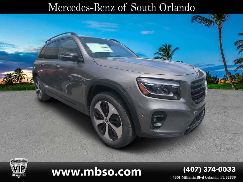 2025 Mercedes-Benz GLB Base's photo