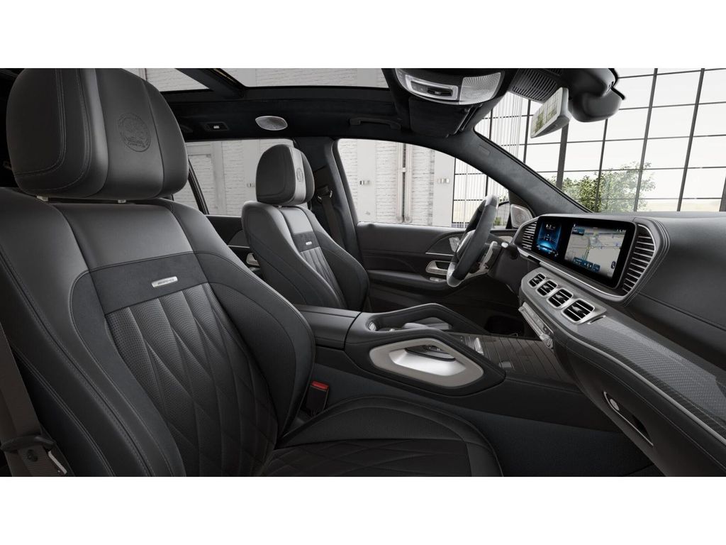 2026 Mercedes Benz GLS 63 AMG photo 3