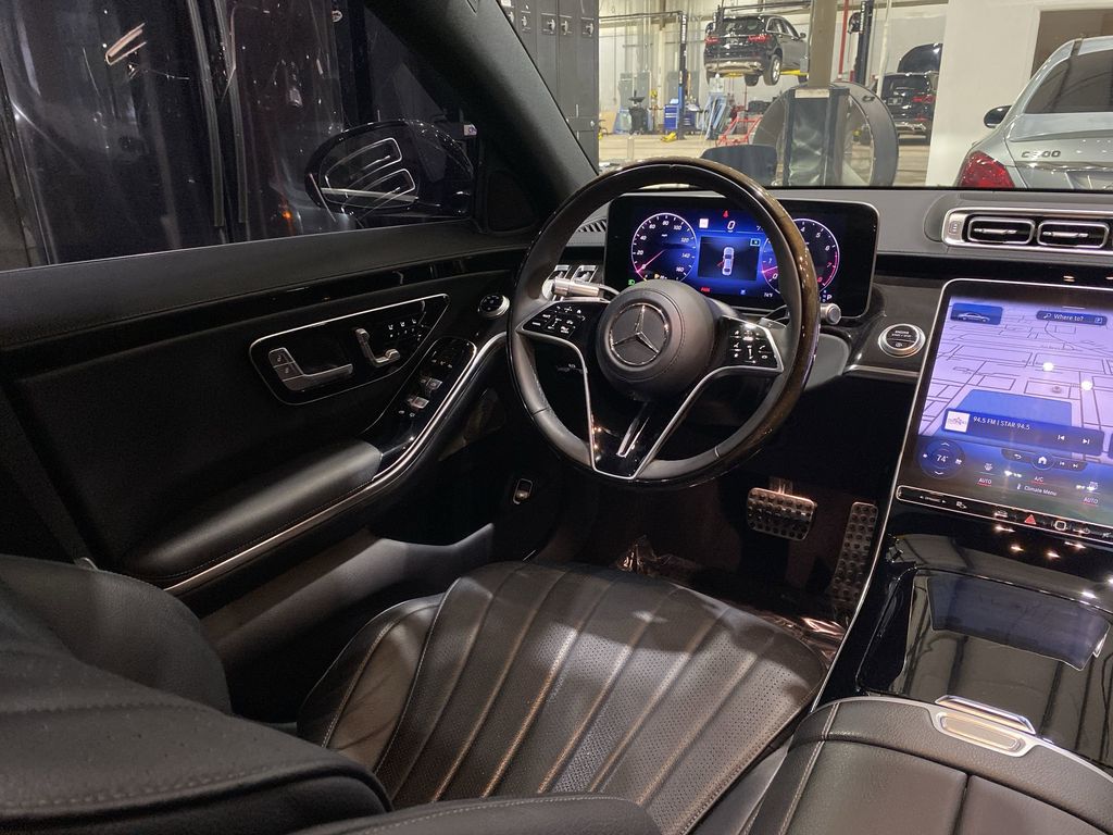2022 Mercedes Benz S 500 4MATIC photo 2