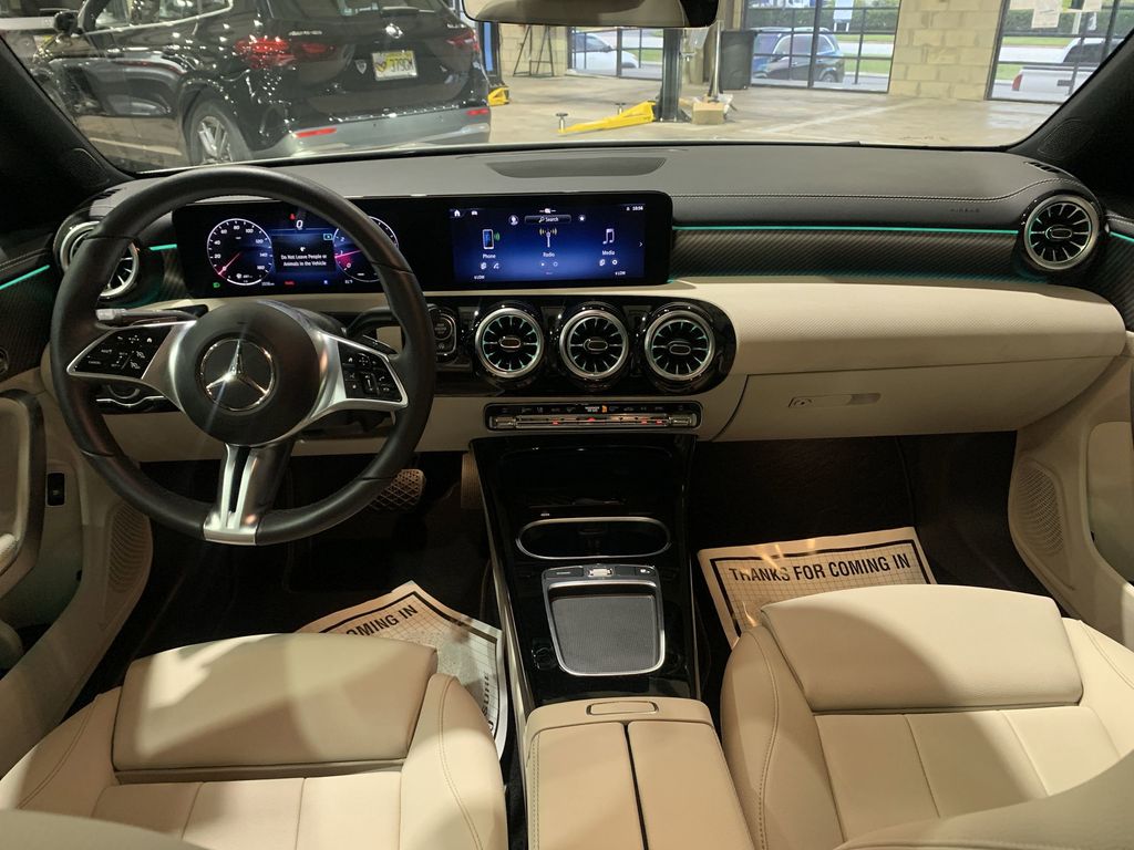 2025 Mercedes Benz CLA 250 photo 2