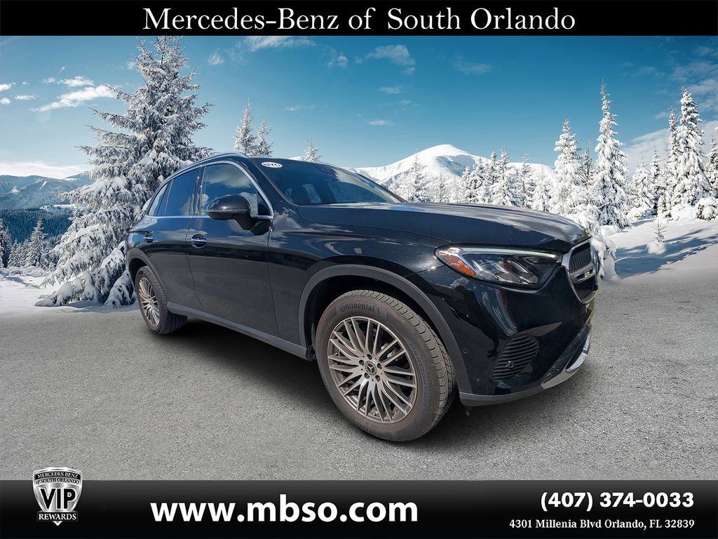 2024 Mercedes-Benz GLC GLC 300's photo