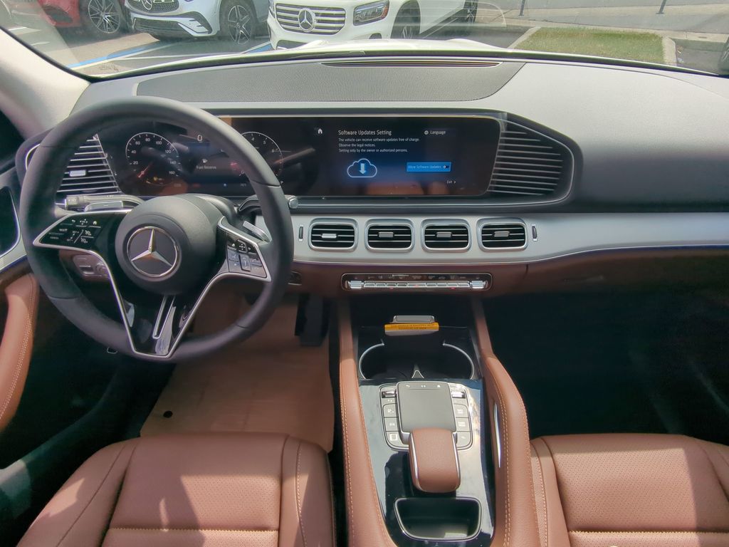 2025 Mercedes Benz GLE 350 4MATIC photo 2