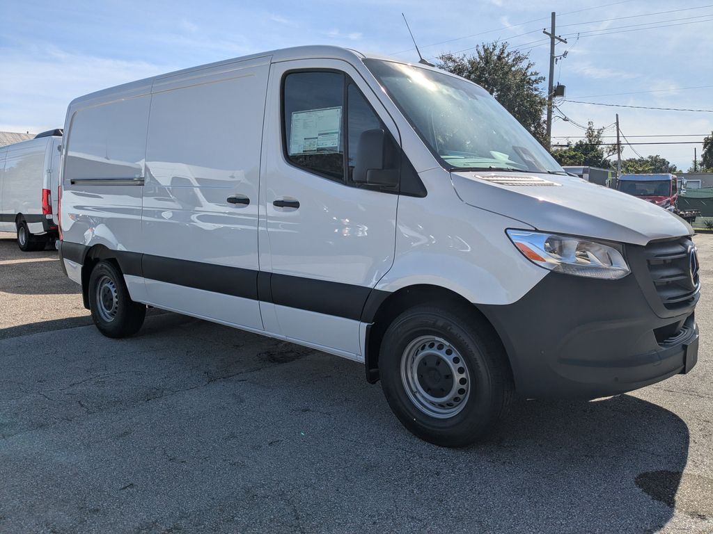 2026 Mercedes-Benz Sprinter Cargo Van Base's photo