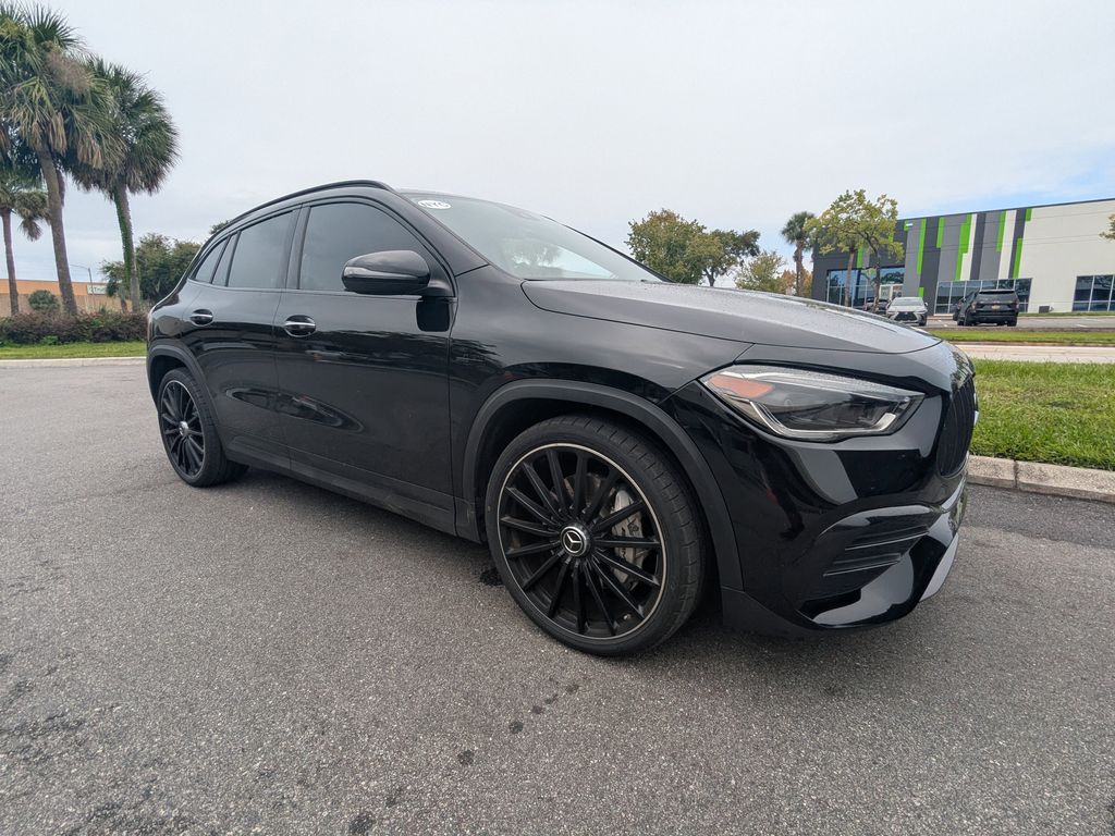 2022 Mercedes-Benz GLA GLA35 AMG's photo