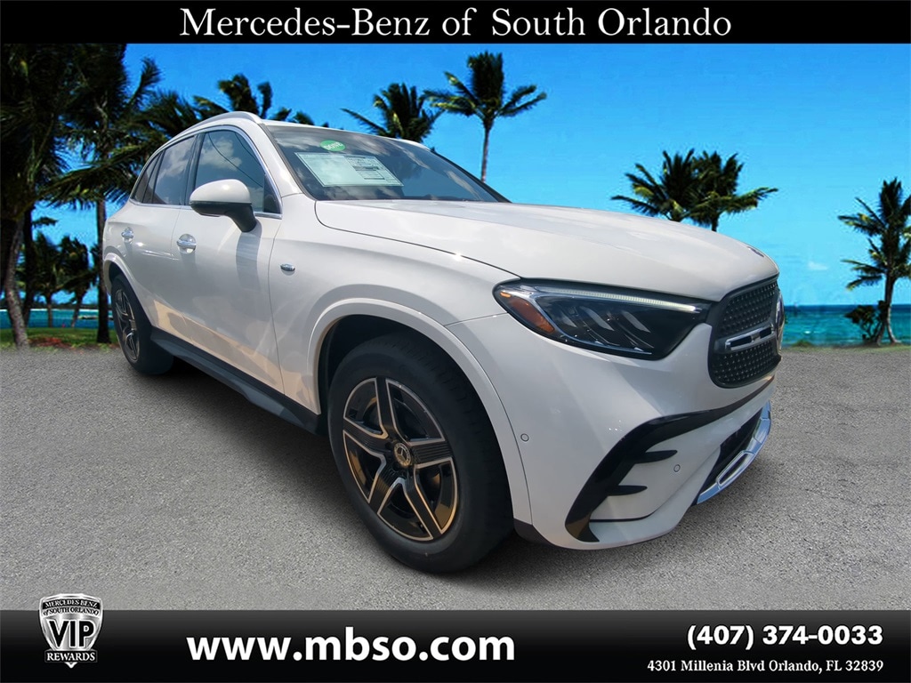 2025 Mercedes-Benz GLC Base's photo