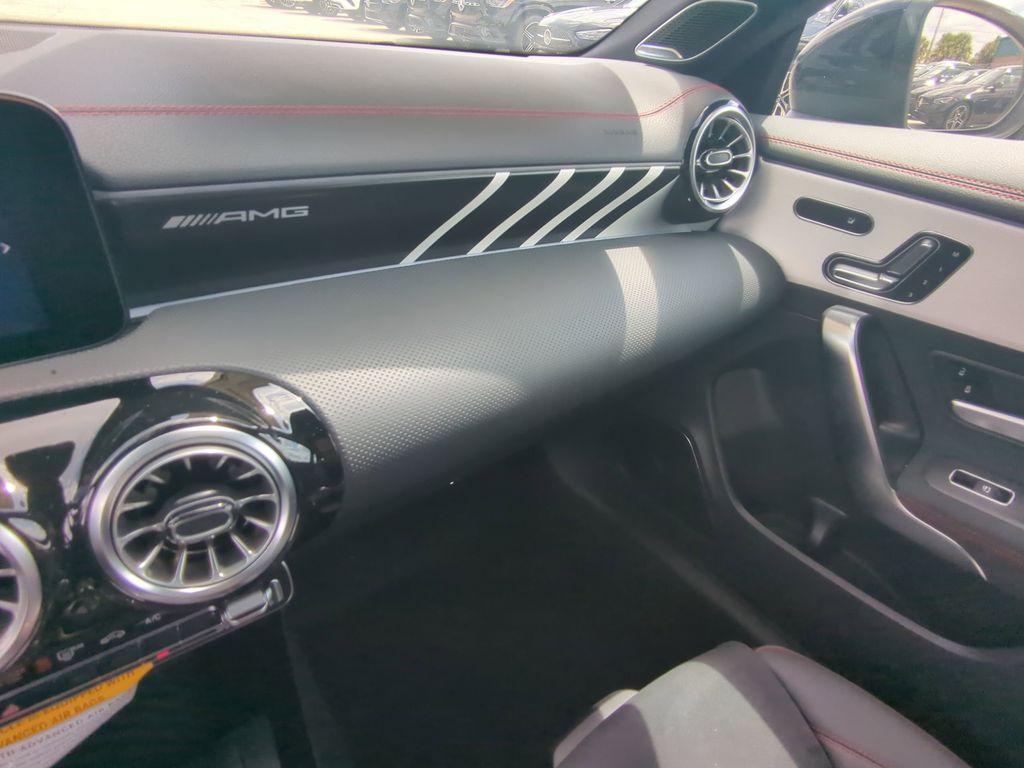 2026 Mercedes Benz CLA AMG 35 4MATIC photo 4