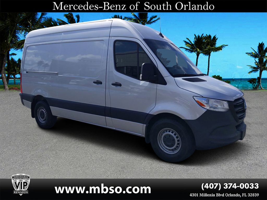 2021 Mercedes-Benz Sprinter 2500 144 WB 2.0D's photo