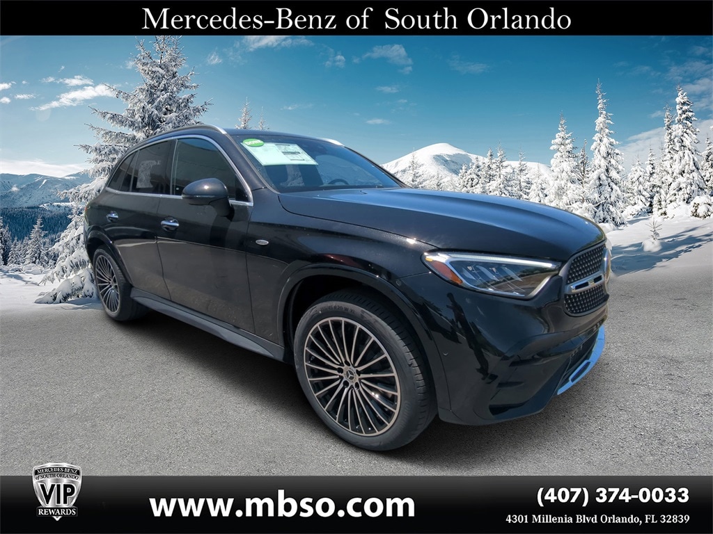 2025 Mercedes-Benz GLC Base's photo