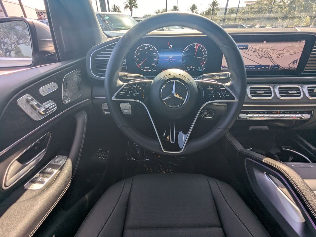 Certified 2025 Mercedes-Benz GLE 4MATIC SUV