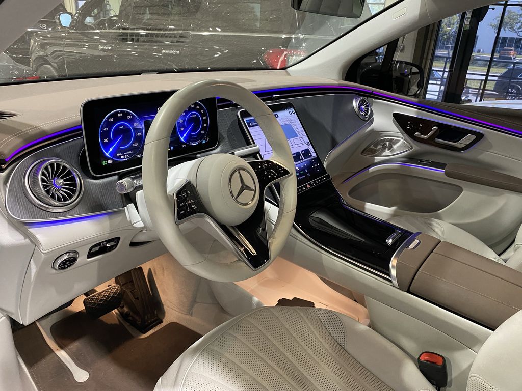 Used 2023 Mercedes-Benz EQS SUV Base with VIN 4JGDM2DB8PA027685 for sale in Orlando, FL